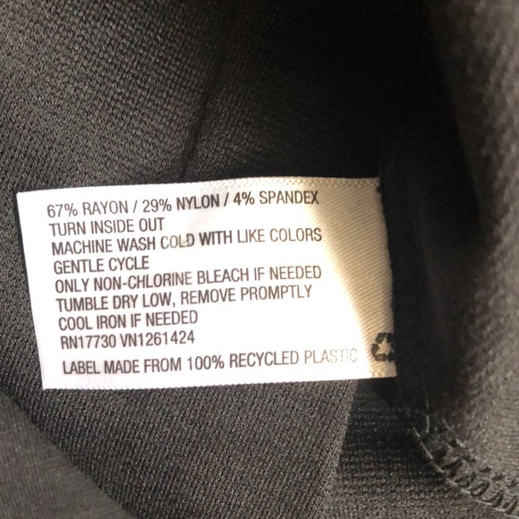 Never worn Black Skirt sz xs - Picture 3 of 3